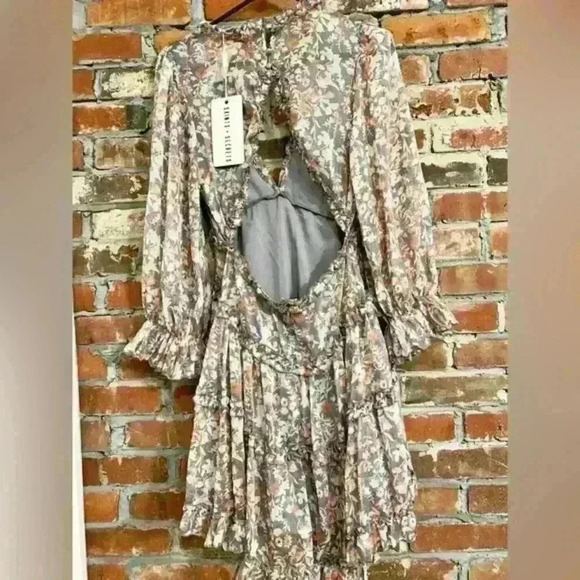 Saints & Secrets GREY ORANGE MULTI-COLOR FLORAL PRINT V-NECK RUFFLE DRES… - Picture 8 of 9